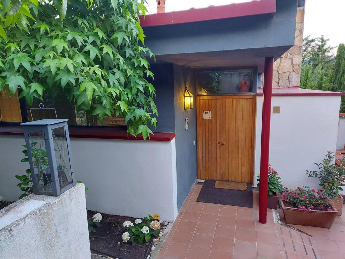 Villa Fantástica vivienda con amplio jardín y piscina Cercedilla Esterno foto