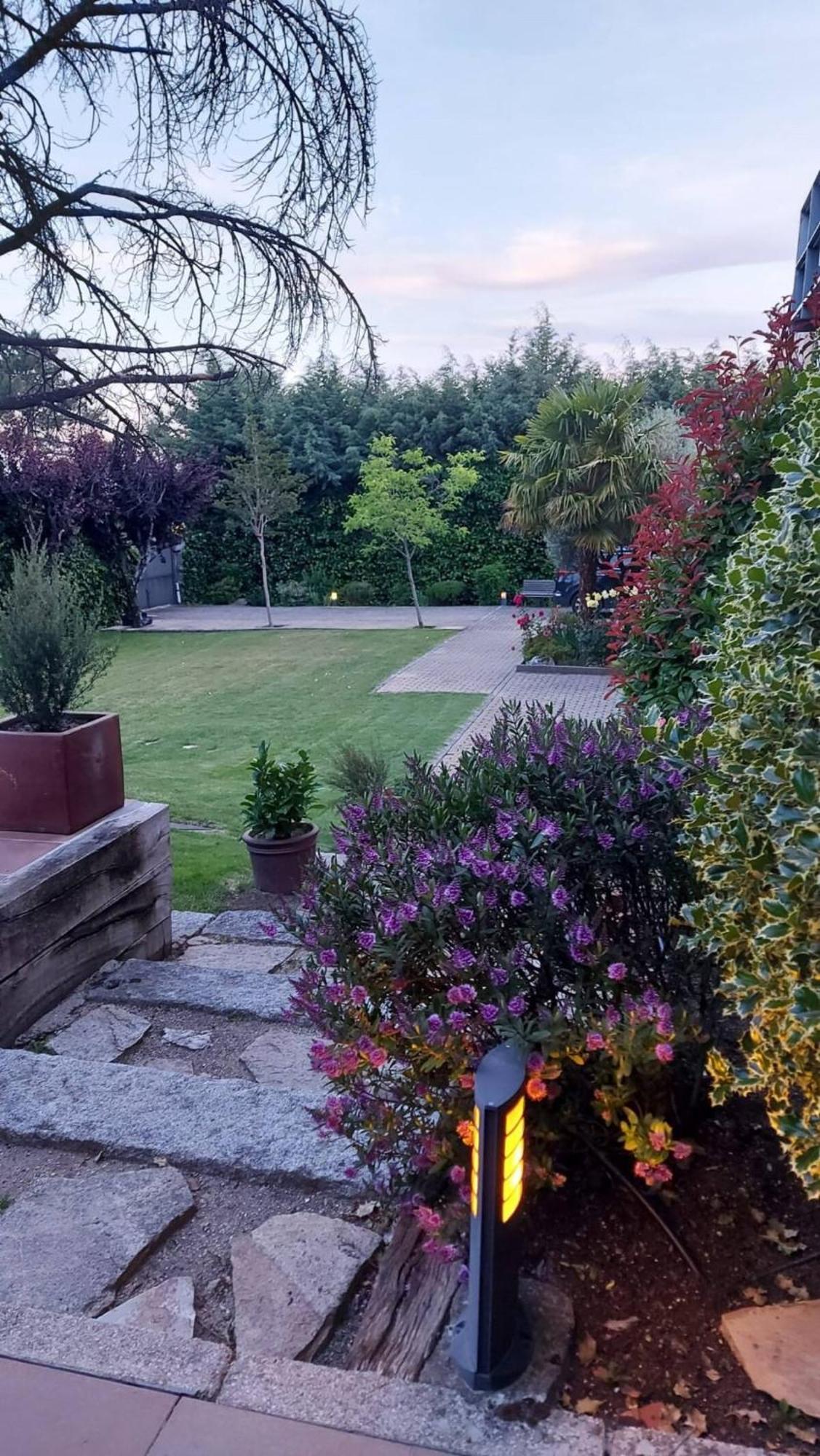Villa Fantástica vivienda con amplio jardín y piscina Cercedilla Esterno foto